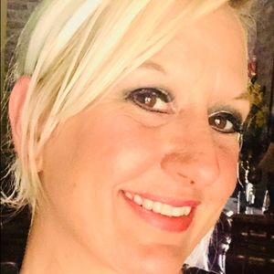 Meet your Posher, Kellie